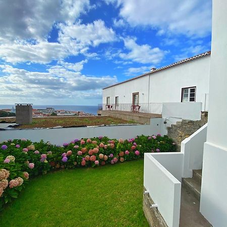 Casa Do Pisao - Cosy And Modern Two-Bedroom Townhouse Angra do Heroísmo Exteriér fotografie
